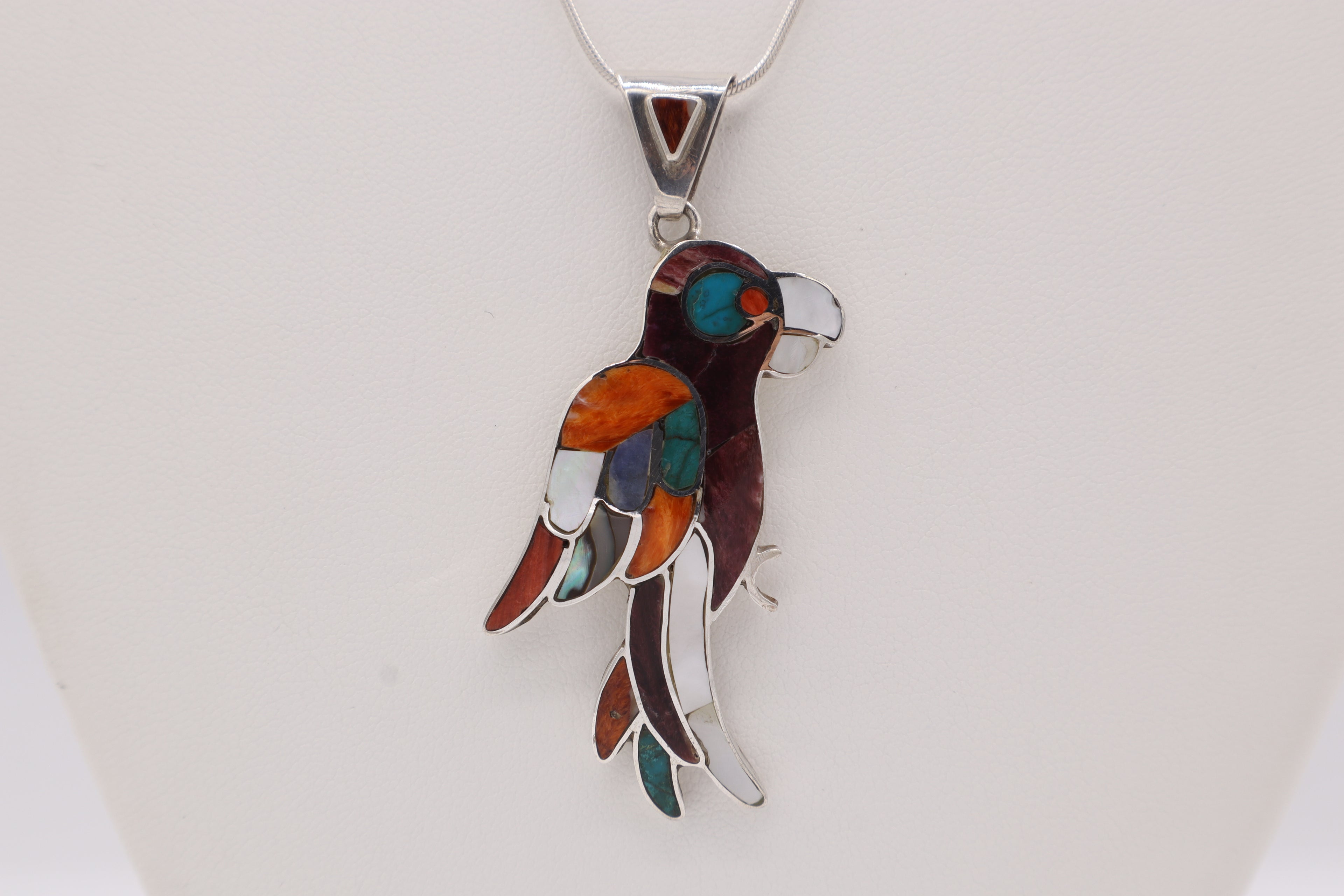Parrot Silver Inlay Pendant – Purple Spiny Oyster & Orange Spiny Oyster
